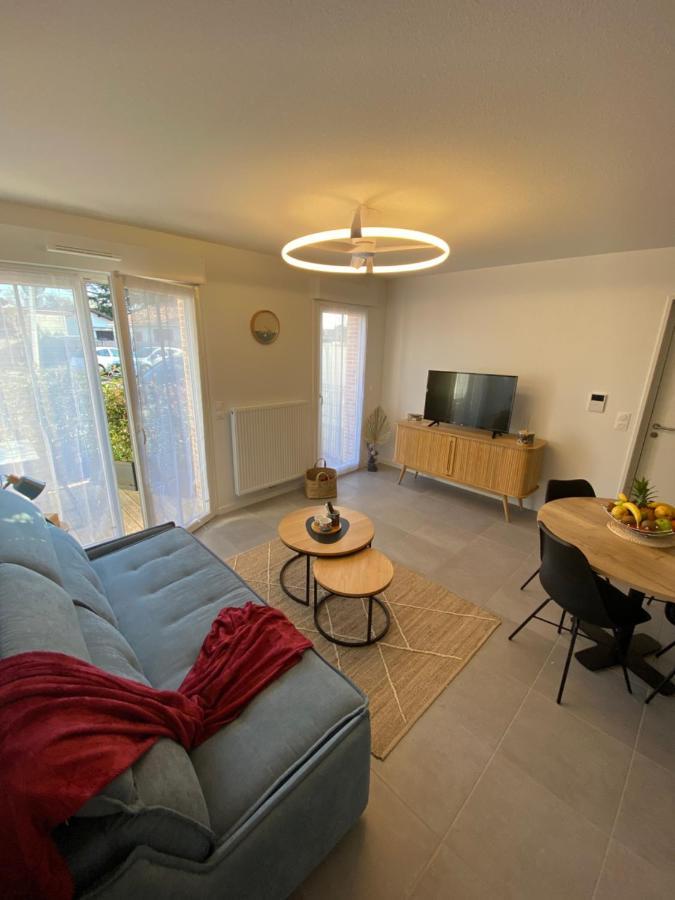 Charmant Appartement Neuf Et Confortable Classe 4 Etoiles Бискарос Екстериор снимка