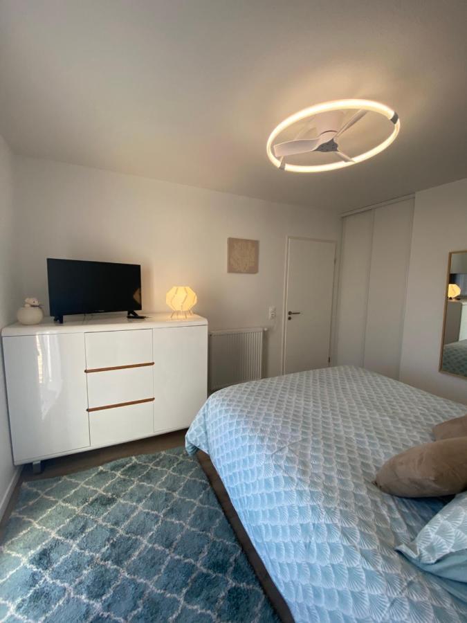 Charmant Appartement Neuf Et Confortable Classe 4 Etoiles Бискарос Екстериор снимка